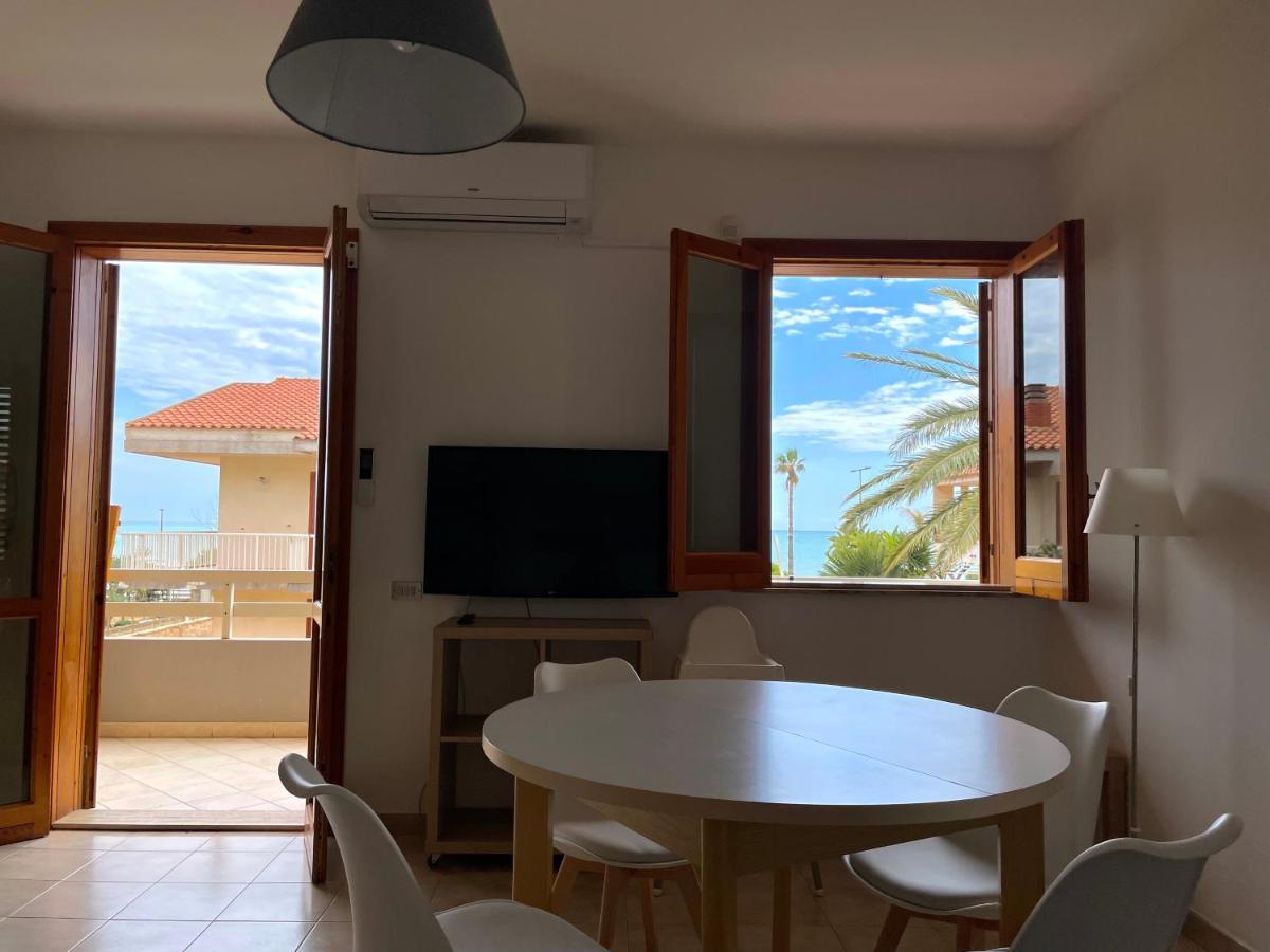 Beachfront Rooms Marina Di Ragusa Exteriér fotografie